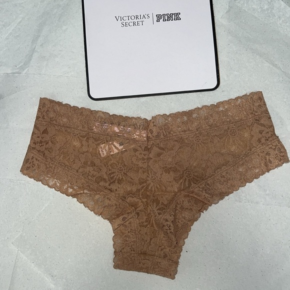 (M) Victoria's Secret Lace Cheeky Panty - Picture 3 of 6